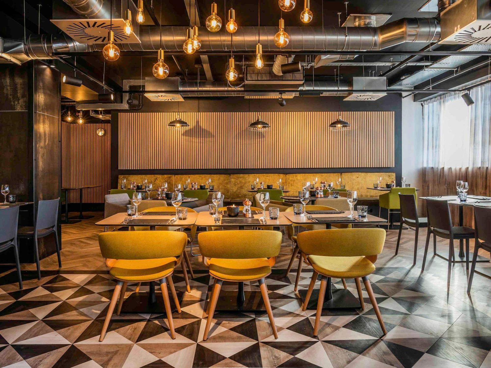 Mercure Newport Bagian luar foto