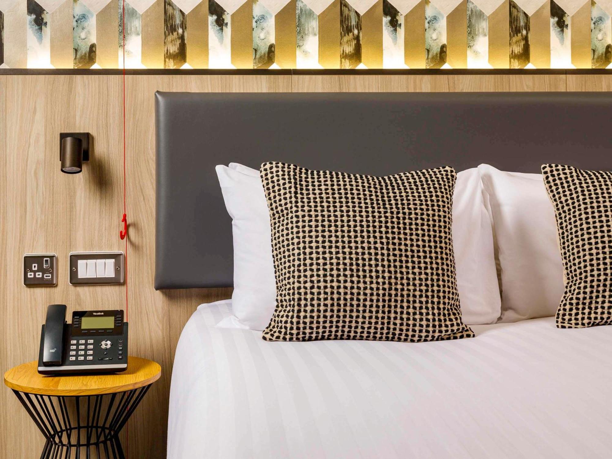 Mercure Newport Bagian luar foto