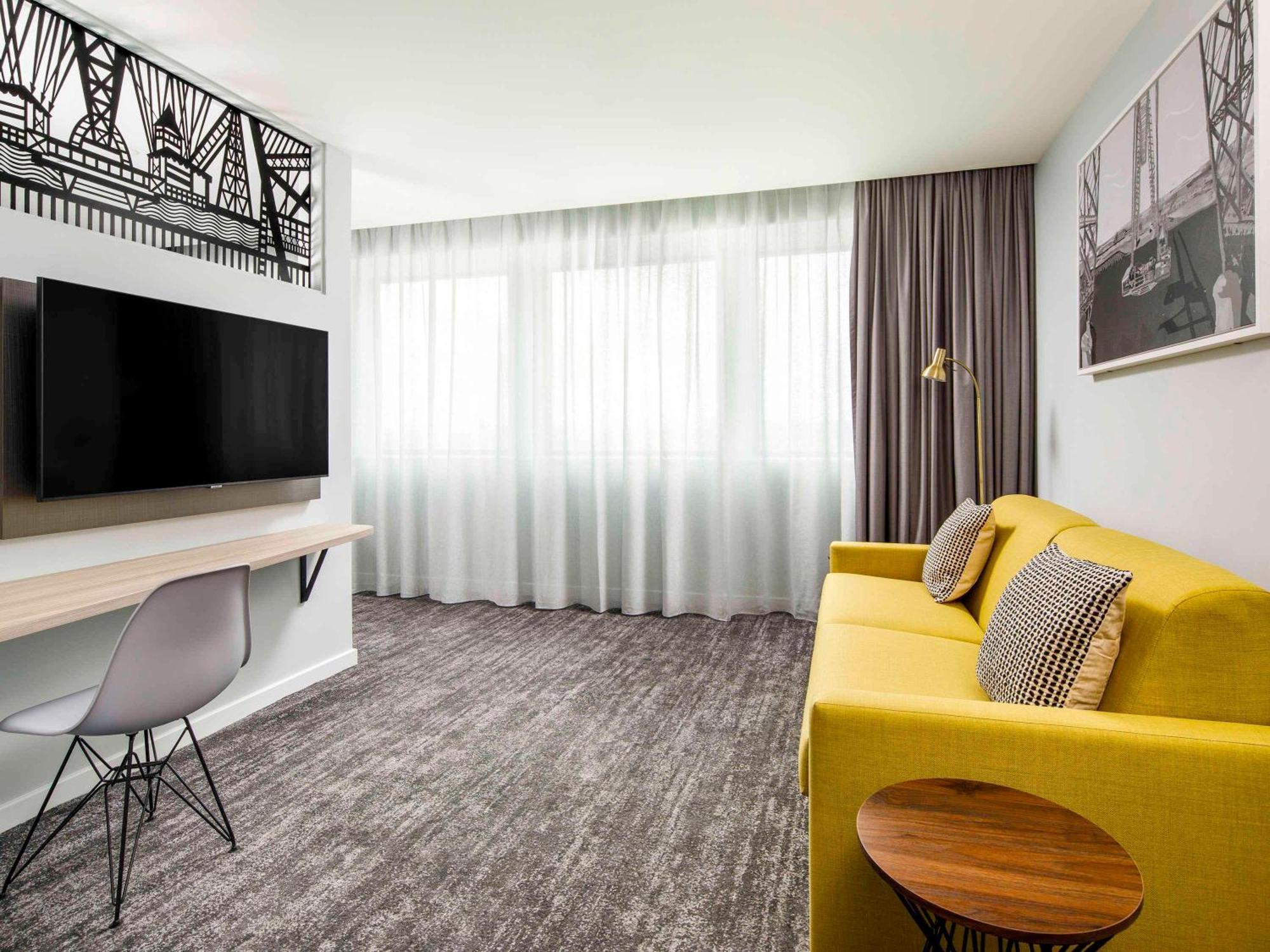 Mercure Newport Bagian luar foto