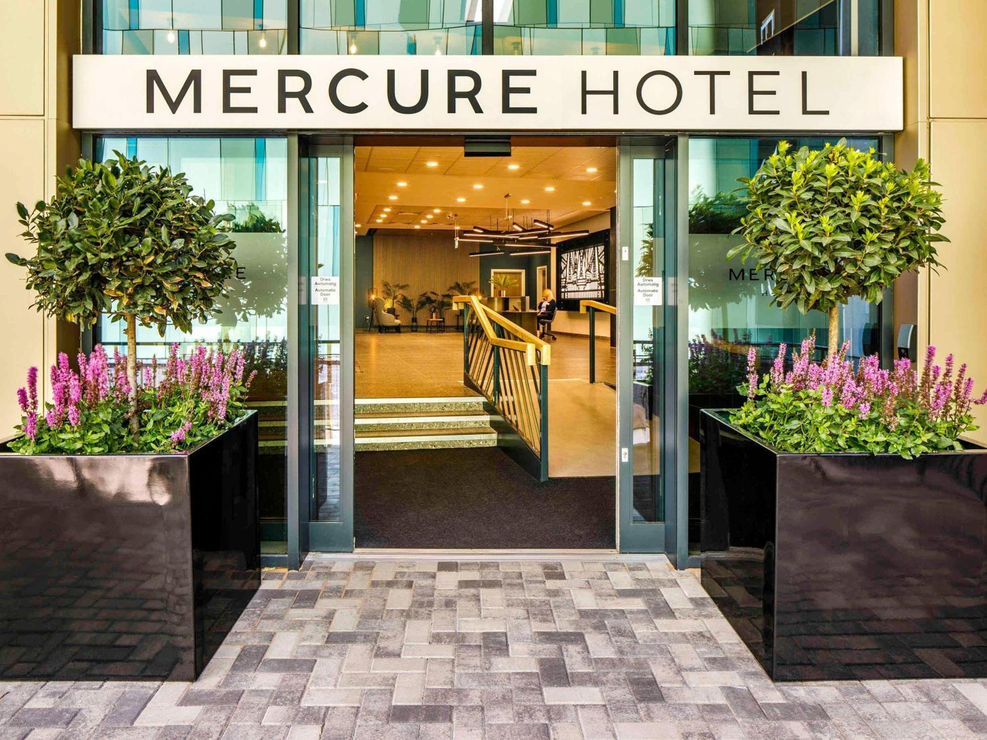 Mercure Newport Bagian luar foto